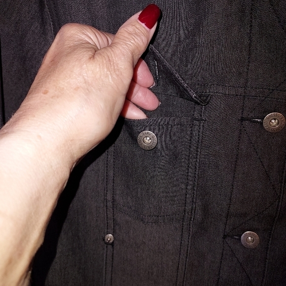 Guess Jacket black Med NWOT Animal print cuffs and collar - Picture 3 of 16